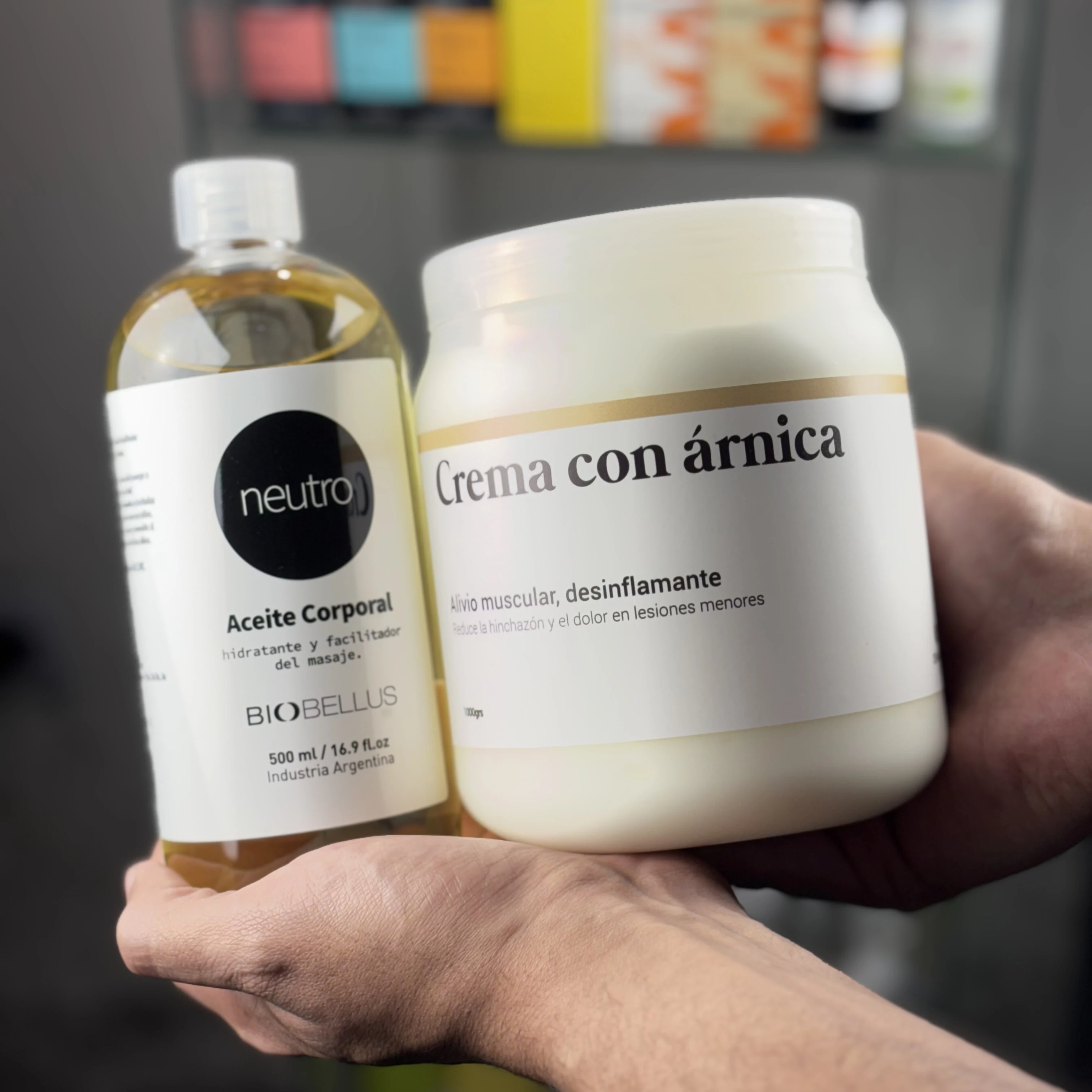 Combo Crema Masajes Árnica x1kg Dermabella + Aceite Corporal Neutro x500cc Biobellus Recuperación Muscular